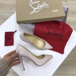 Туфли женские  Christian Louboutin Артикул LUX-26649. Вид 1