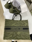 Сумка женская Book Tote Toile de Jouy Christian Dior Артикул LUX-26528. Вид 1