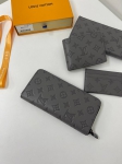 Портмоне Louis Vuitton Артикул LUX-82675. Вид 1