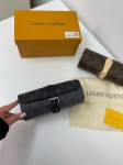Футляр для часов Louis Vuitton Артикул LUX-82812. Вид 1