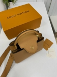  Сумка женская CAPUCINES 31 см Louis Vuitton Артикул LUX-83886. Вид 8