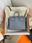 Сумка женская  Birkin, 25 cm, PHW Hermes Артикул LUX-84461. Вид 1