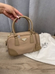 Сумка женская Prada Артикул LUX-106906. Вид 1