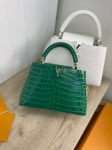 Сумка женская Capucines 27 см Louis Vuitton Артикул LUX-86118. Вид 1