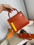 Сумка женская  Kelly, 25, GHW swift leather Hermes Артикул LUX-82600. Вид 6