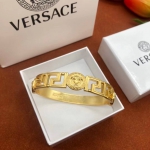 Браслет Versace Артикул LUX-76067. Вид 1