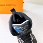 Кроссовки мужские Louis Vuitton Артикул LUX-78559. Вид 4