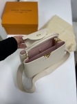Сумка женская Capucines Louis Vuitton Артикул LUX-81157. Вид 5
