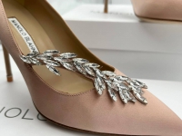 Атласные туфли-лодочки Manolo Blahnik Артикул LUX-82532. Вид 3