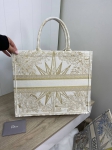 СУМКА DIOR BOOK TOTE 42см Christian Dior Артикул LUX-82546. Вид 4