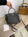 Сумка женская 23 см Fendi Артикул LUX-82858. Вид 2