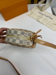 Сумка женская Louis Vuitton Артикул LUX-83568. Вид 4