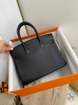 Сумка женская  Birkin, 30 cm, swift leather Hermes Артикул LUX-83575. Вид 2