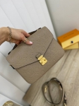 Сумка женская Pochette Louis Vuitton Артикул LUX-83885. Вид 2