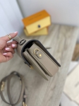 Сумка женская Pochette Louis Vuitton Артикул LUX-83885. Вид 3