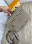 Сумка женская Pochette Louis Vuitton Артикул LUX-83885. Вид 4