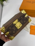 Сундук для украшений  Louis Vuitton Артикул LUX-84597. Вид 4