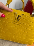 Сумка женская Capucines 27 см Louis Vuitton Артикул LUX-85425. Вид 4