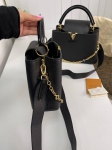 Сумка женская CAPUCINES 27 см Louis Vuitton Артикул LUX-85448. Вид 3