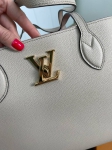 Сумка женская  Louis Vuitton Артикул LUX-85946. Вид 2