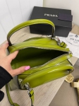 Сумка женская Prada Артикул LUX-85962. Вид 4