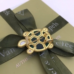 Брошь  Van Cleef Артикул LUX-86725. Вид 2