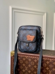 Мессенджер Louis Vuitton Артикул LUX-88553. Вид 1