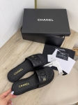 Шлепанцы  Chanel Артикул LUX-88906. Вид 1