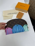 Косметичка  Louis Vuitton Артикул LUX-90341. Вид 5