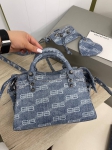 Сумка женская   Balenciaga Артикул LUX-90972. Вид 4