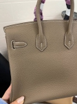 Сумка женская  Birkin 25, GHW Togo  Hermes Артикул LUX-95796. Вид 4