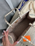 Сумка женская Louis Vuitton Артикул LUX-96451. Вид 3