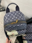 Рюкзак  Louis Vuitton Артикул LUX-97831. Вид 2