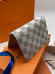 Обложка на паспорт  Louis Vuitton Артикул LUX-97995. Вид 2