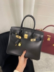 Сумка женская Birkin, 30cm, swift leather Hermes Артикул LUX-99051. Вид 1