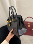 Сумка женская Birkin, 30cm, swift leather Hermes Артикул LUX-99051. Вид 2