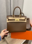 Сумка женская Birkin, 30, GHW Box leather Hermes Артикул LUX-101560. Вид 1