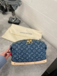 Косметичка Louis Vuitton Артикул LUX-103625. Вид 1