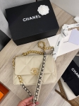 Сумка женская Chanel Артикул LUX-103740. Вид 3