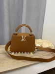 Сумка женская Capucines Louis Vuitton Артикул LUX-107216. Вид 1