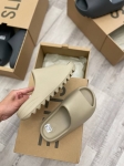 Slide Yeezy  Артикул LUX-107938. Вид 3