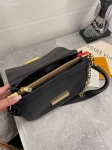 Сумка  женская Louis Vuitton Артикул LUX-107963. Вид 6