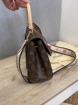 Сумка женская Louis Vuitton Артикул LUX-107995. Вид 3