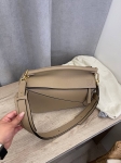 Сумка женская 29см Loewe Артикул LUX-108028. Вид 2