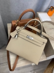 Сумка женская Kelly, 25, PHW Epsom leather Hermes Артикул LUX-109380. Вид 1