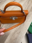 Сумка женская Kelly mini PHW, Chevre Hermes Артикул LUX-114532. Вид 2