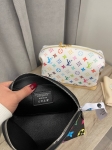 Косметичка Louis Vuitton Артикул LUX-114810. Вид 4