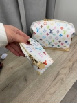 Косметичка Louis Vuitton Артикул LUX-114809. Вид 4