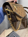 Сумка женская Louis Vuitton Артикул LUX-114814. Вид 3