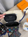 Косметичка  Louis Vuitton Артикул LUX-115682. Вид 7